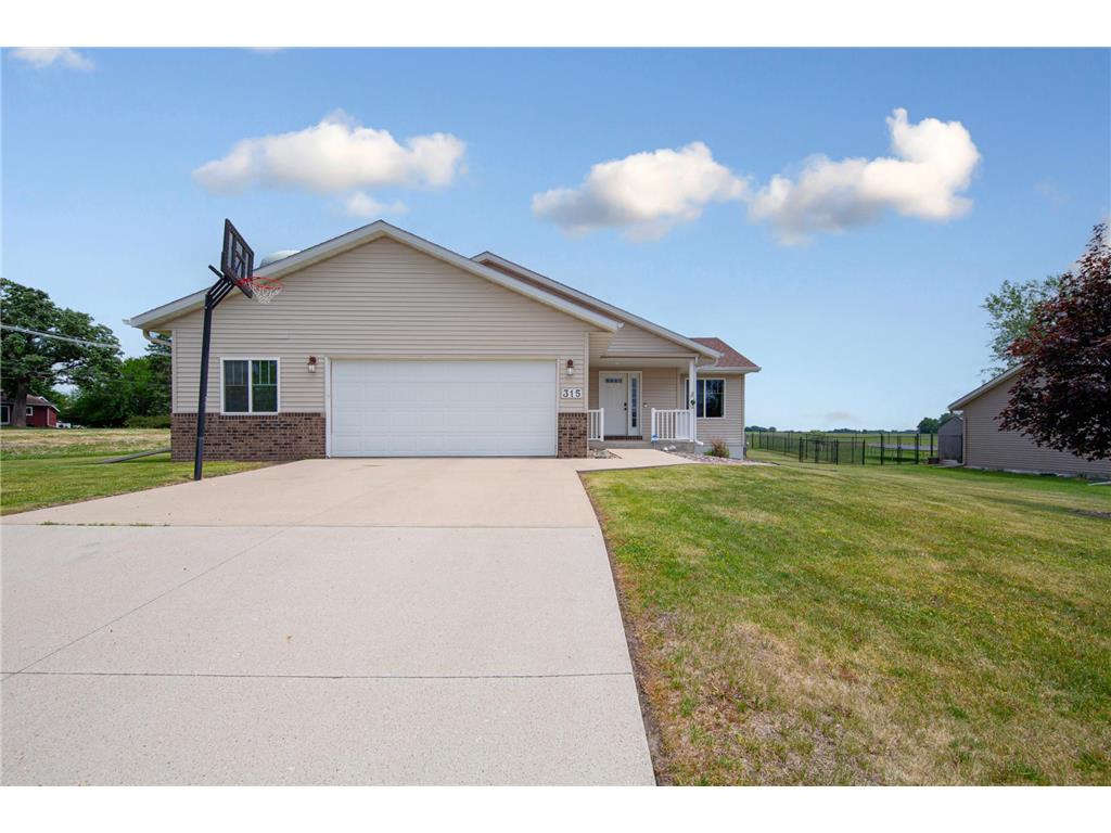 315 Hazeltine Avenue NE Owatonna MN 55060 7091414 image2