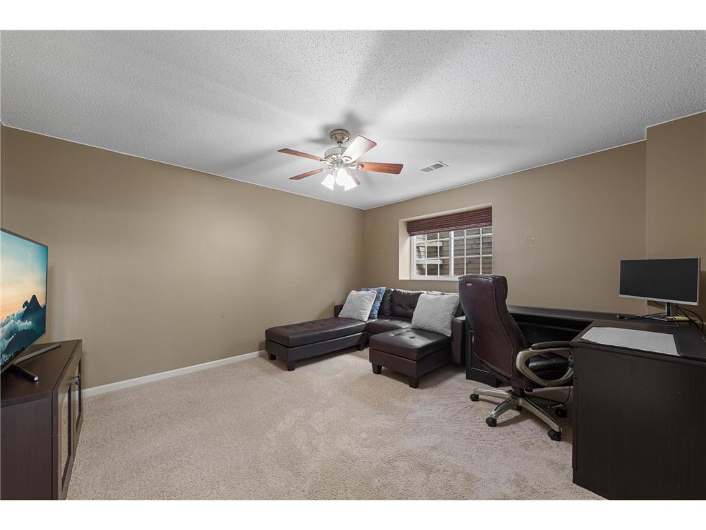 315 Hazeltine Avenue NE Owatonna MN 55060 7091414 image33