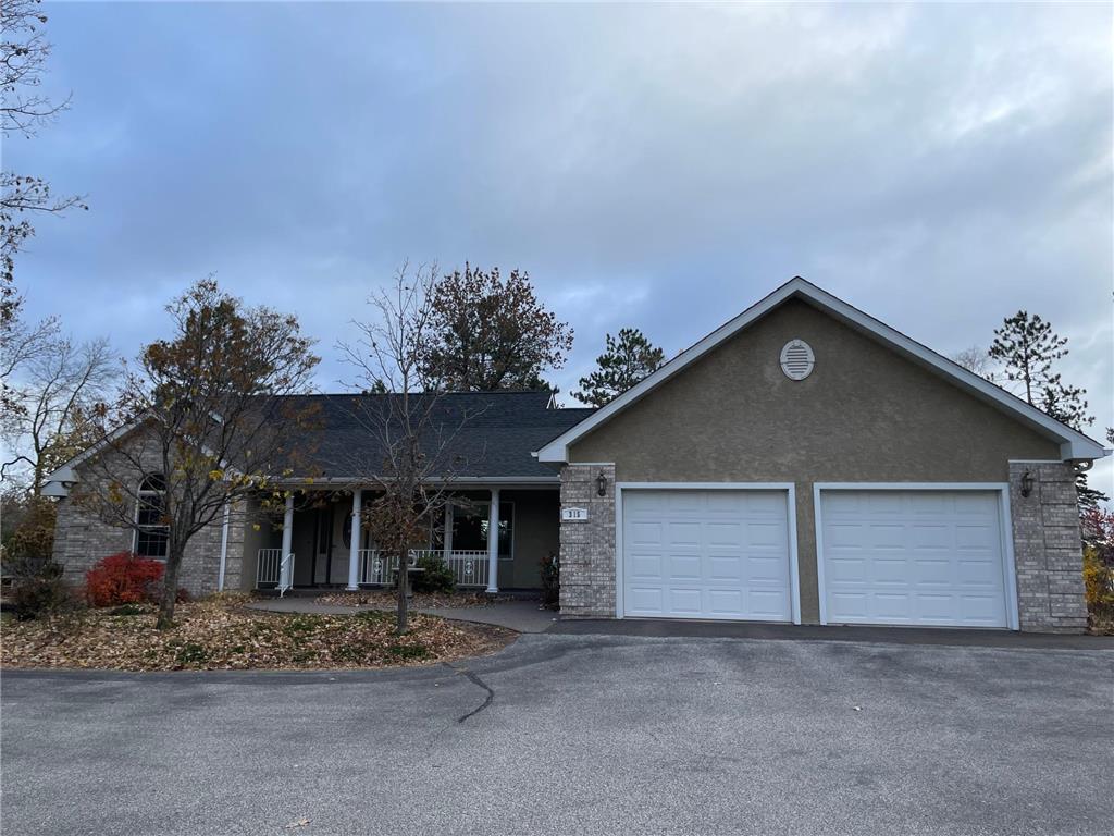 315 Lakeshore Drive, Moose Lake, MN, 55767 MLS 6270116 Edina Realty