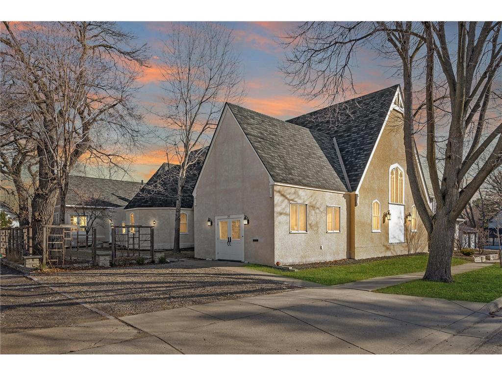 315 Morton Street W Saint Paul MN 55107 6497863 image1