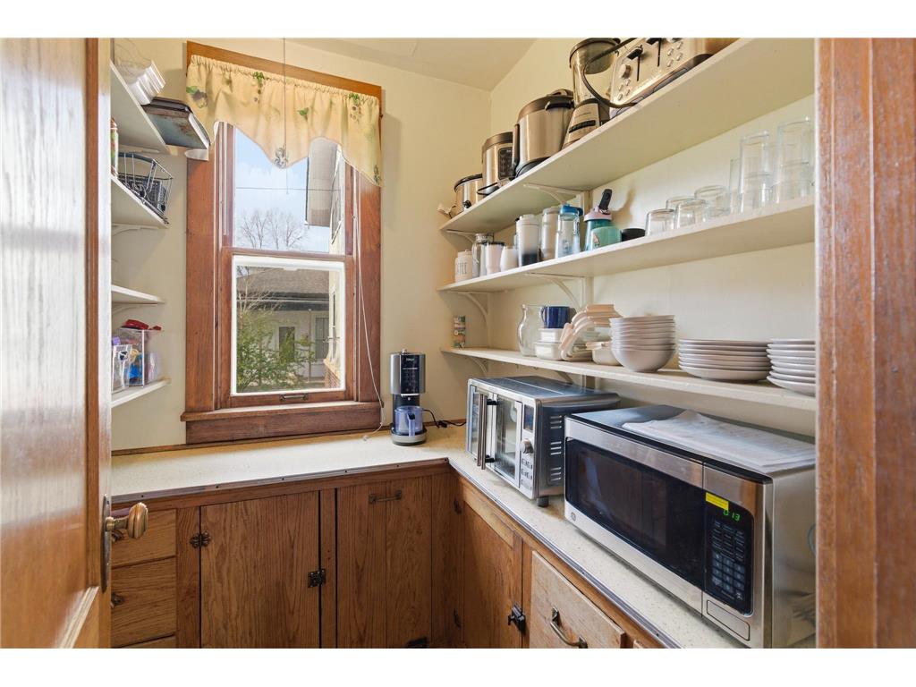 315 N Broad Street Mankato MN 56001 7058505 image10