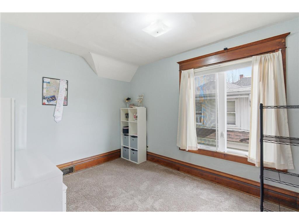 315 N Broad Street Mankato MN 56001 7058505 image15