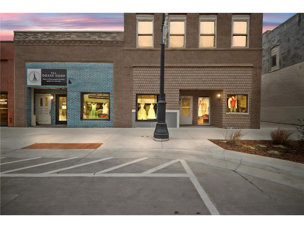 315 N Cedar Avenue Owatonna MN 55060 6658425 image1