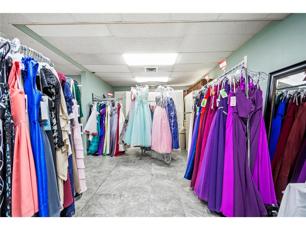 315 N Cedar Avenue Owatonna MN 55060 6658425 image11