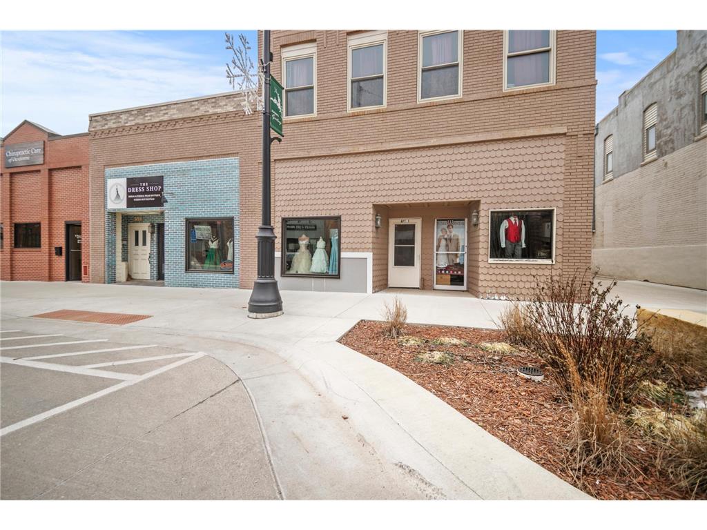 315 N Cedar Avenue Owatonna MN 55060 6658425 image2