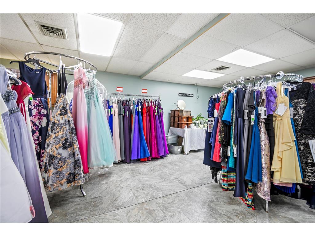 315 N Cedar Avenue Owatonna MN 55060 6658425 image9