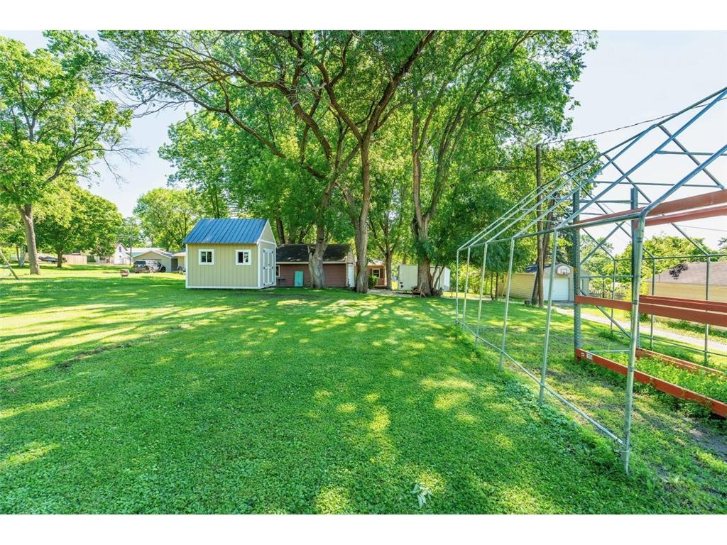 315 N Concord Street Fergus Falls MN 56537 7102646 image40