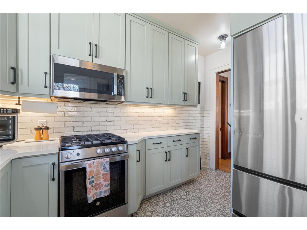 315 N Pine Avenue Owatonna MN 55060 7051345 image20