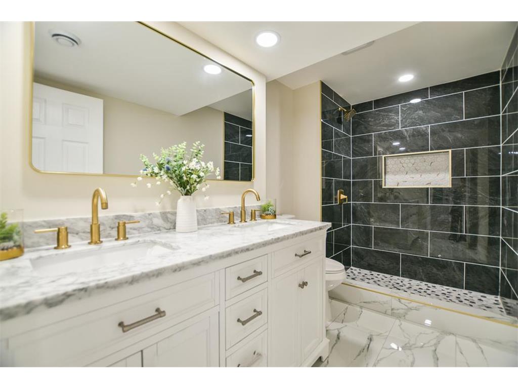 315 Rice Creek Terrace NE Fridley MN 55432 7107254 image26