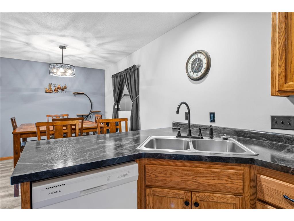 315 Roosevelt Street S #B Cambridge MN 55008 6775486 image9