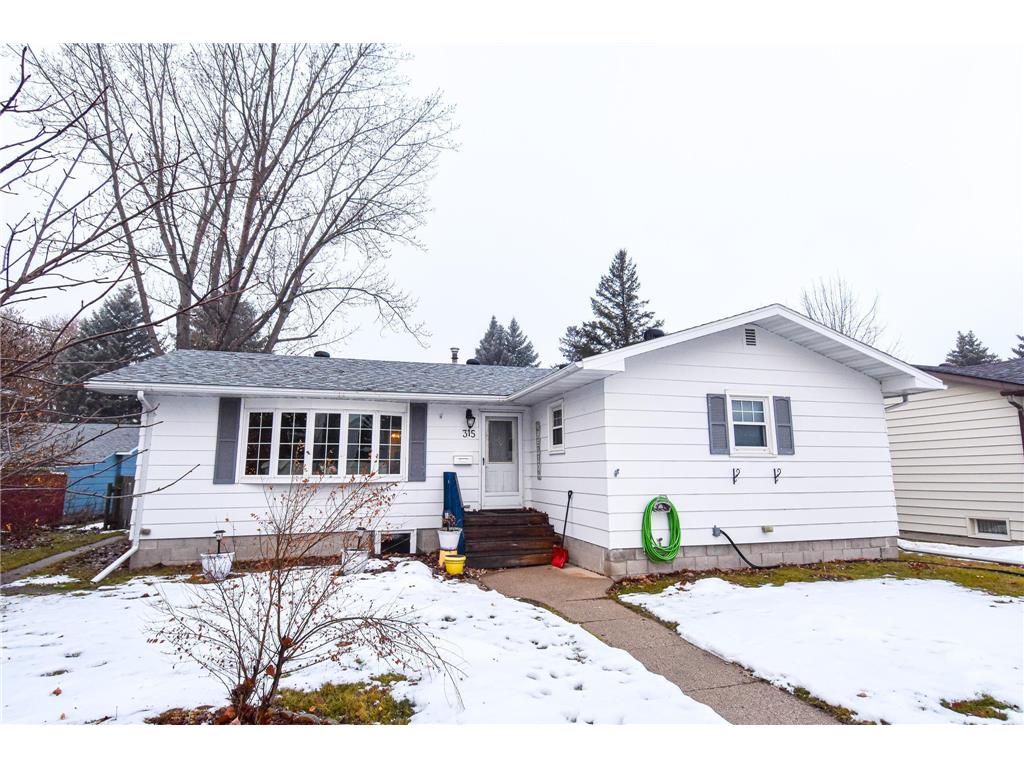 315 Spruce Avenue S Thief River Falls MN 56701 6471652 image1