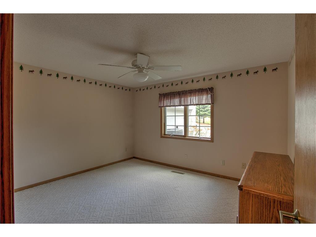 315 Sunset Lane N Cambridge MN 55008 7088044 image22