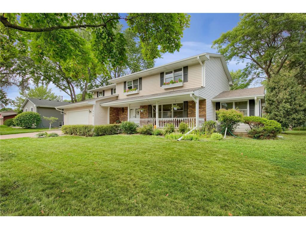 315 Transit Avenue, Roseville, MN, 55113 MLS 6321234 Edina Realty