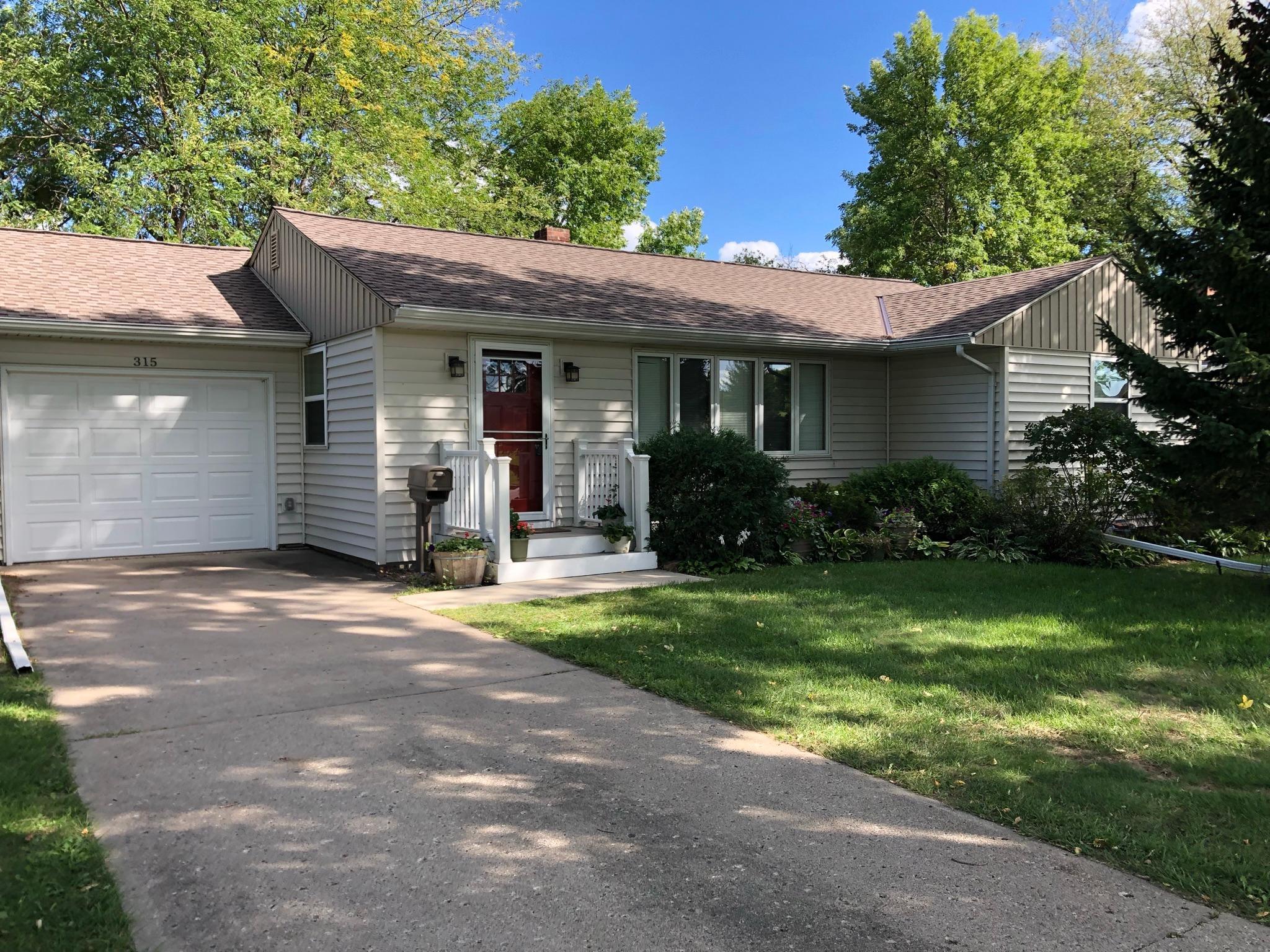 315 Veda Drive, Redwood Falls, MN 56283 MLS 6019946 Edina Realty