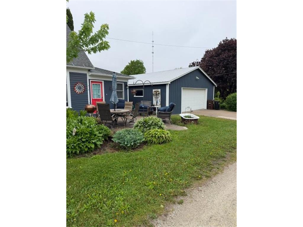315 W Fillmore Avenue Mabel MN 55954 7076128 image3