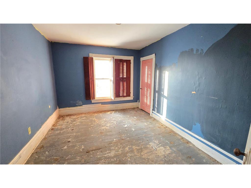 315 W Newburg Avenue Mabel MN 55954 6824368 image11