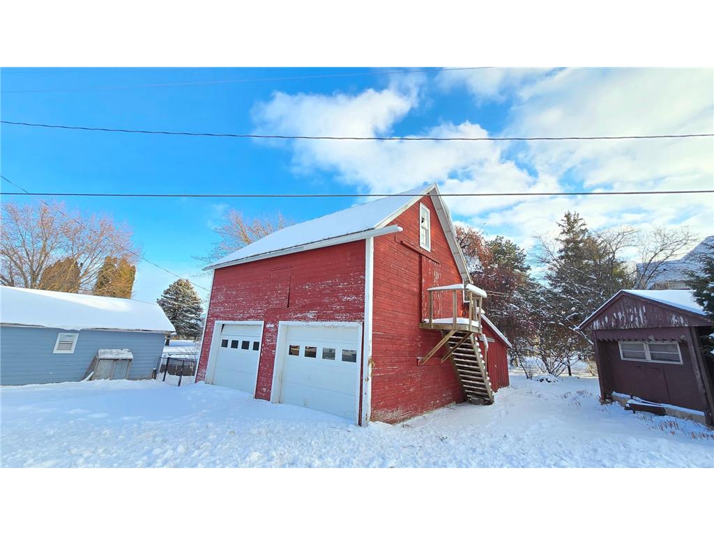 315 W Newburg Avenue Mabel MN 55954 6824368 image20