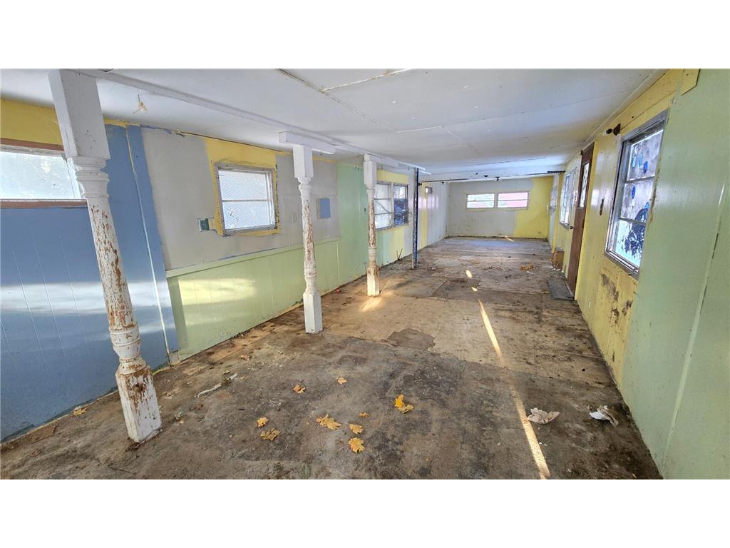 315 W Newburg Avenue Mabel MN 55954 6824368 image25