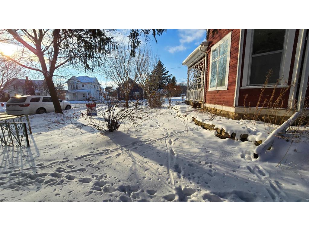 315 W Newburg Avenue Mabel MN 55954 6824368 image27