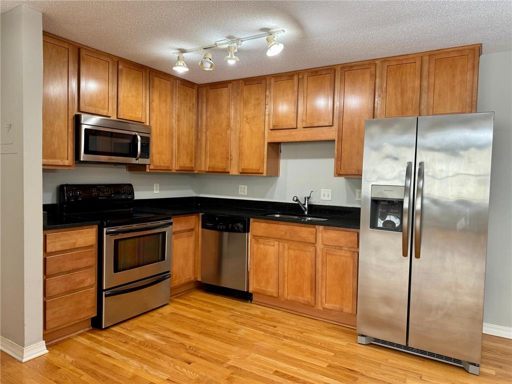 3150 Excelsior Blvd #211 Minneapolis MN 55416 6807030 image1