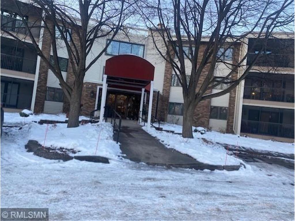 3150 Glen Oaks Ave Avenue #210 A White Bear Lake MN 55110 6314955 image1