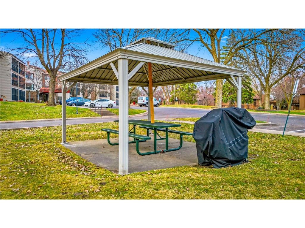 3150 Glen Oaks Avenue #105A White Bear Lake MN 55110 7046377 image23