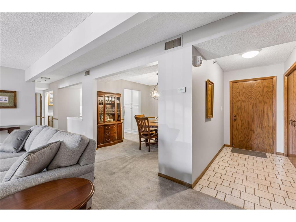 3150 Glen Oaks Avenue #111A White Bear Lake MN 55110 7045417 image2