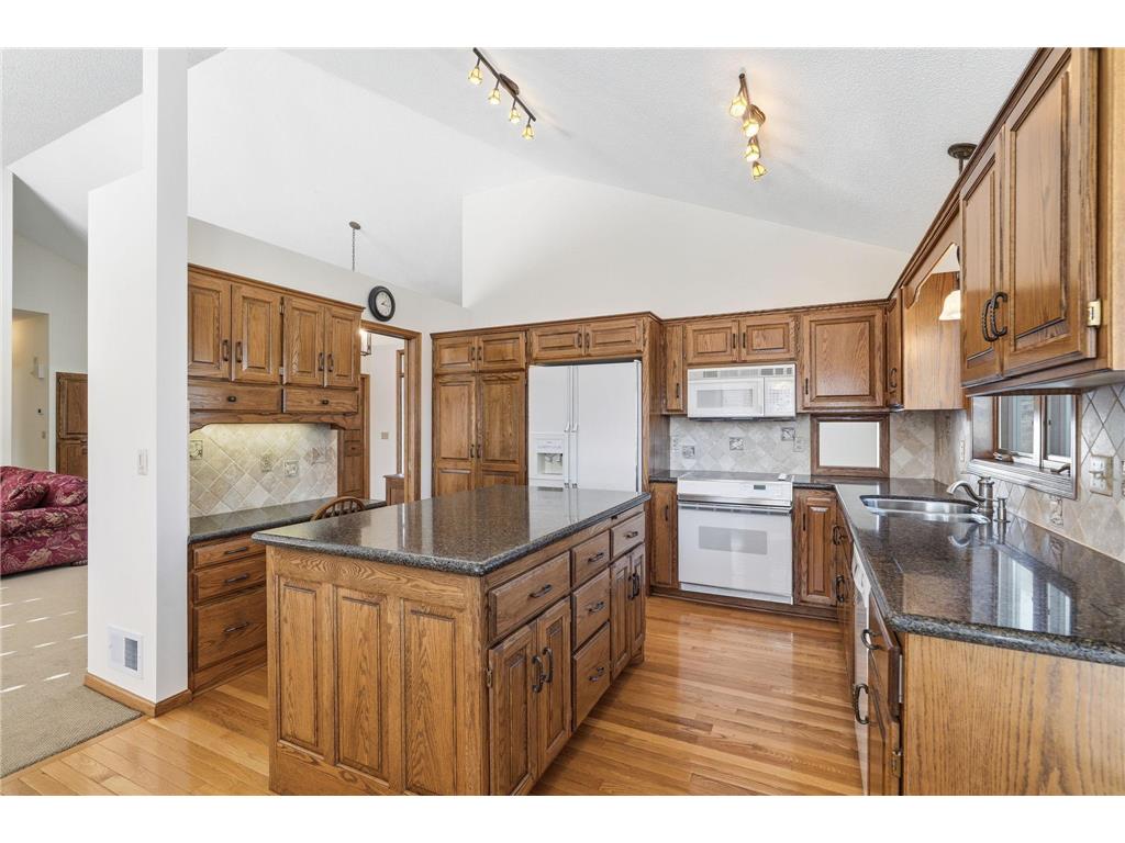 3151 Bent Tree Hills Drive New Brighton MN 55112 6797209 image35