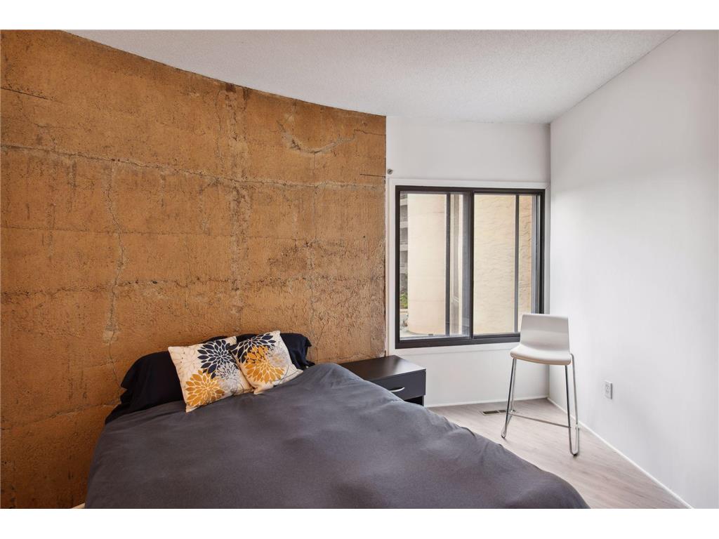 3151 Dean Court #B106 Minneapolis MN 55416 7045232 image26