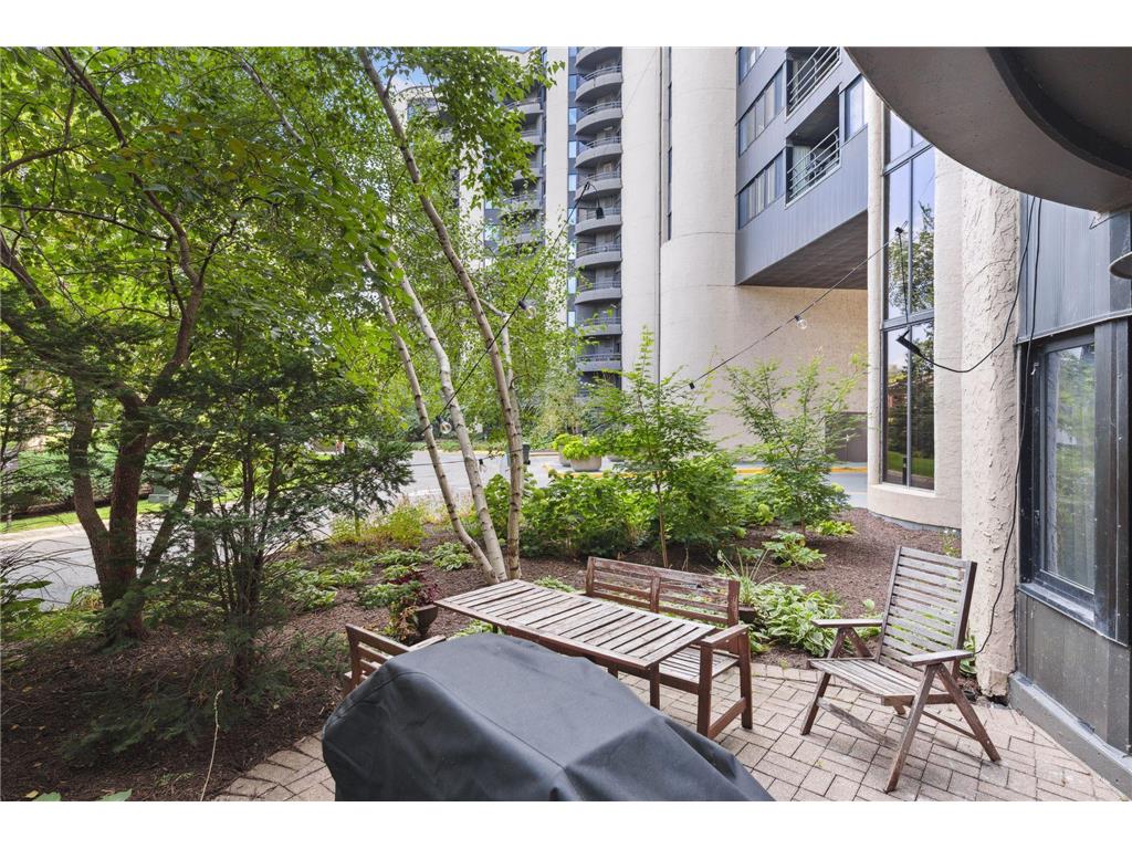 3151 Dean Court #B106 Minneapolis MN 55416 7045232 image36