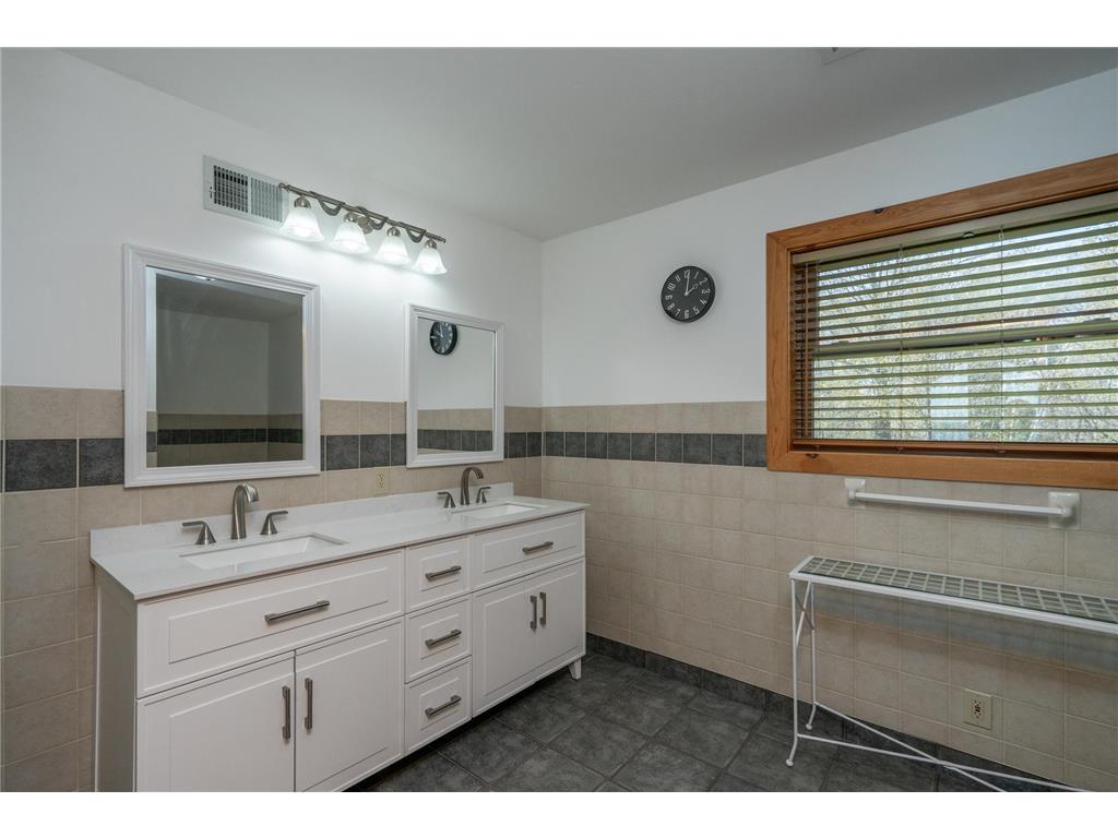 31512 Lowry Circle Cushing MN 56443 - Alexander Lake 7072041 image48