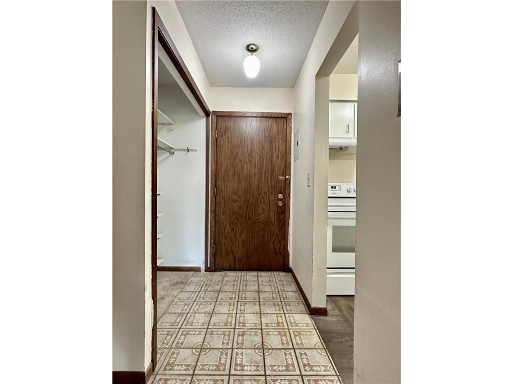 3153 Old Highway 8 #103 Roseville MN 55418 6747538 image5