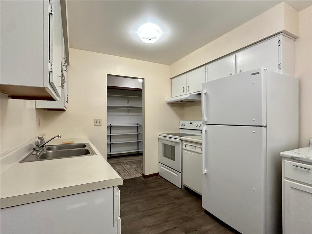 3153 Old Highway 8 #103 Roseville MN 55418 6747538 image8