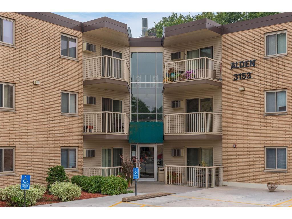 3153 Old Highway 8 #302 Roseville MN 55418 6691662 image1