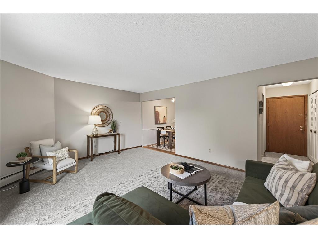 3153 Old Highway 8 #304 Roseville MN 55418 7046976 image4