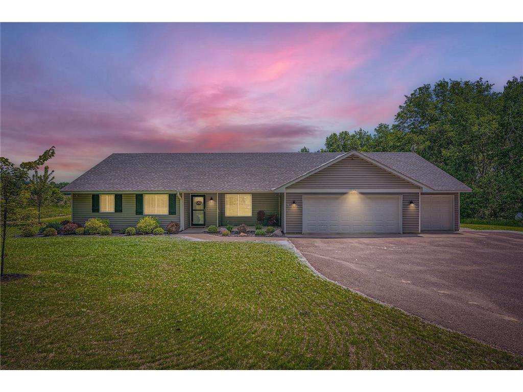 31531 London Drive NE Cambridge MN 55008 - Florence 6726392 image1