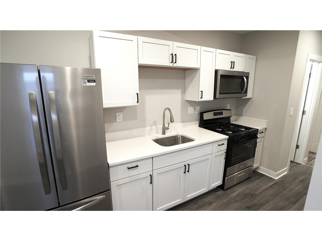 3154 Cleveland Street NE Minneapolis MN 55418 6824431 image10