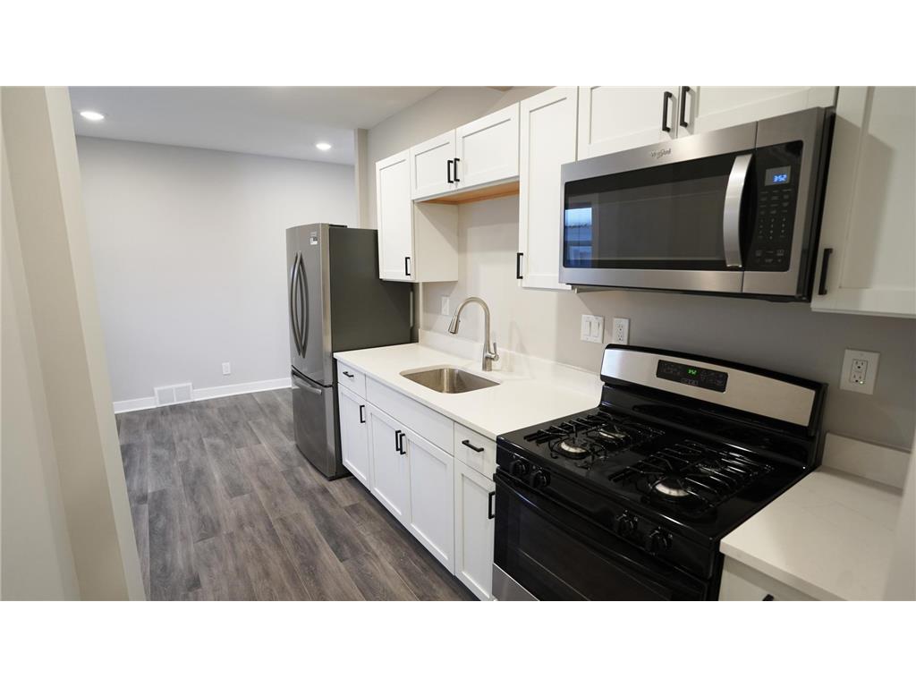 3154 Cleveland Street NE Minneapolis MN 55418 6824431 image11