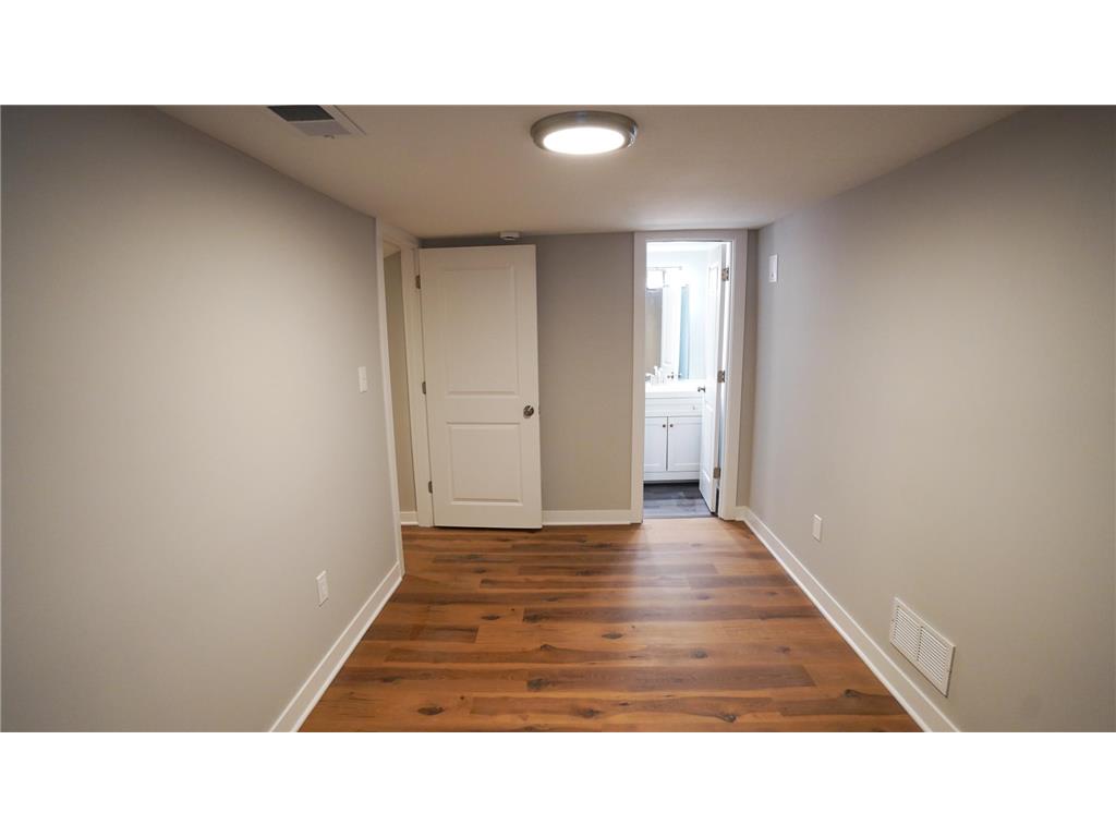 3154 Cleveland Street NE Minneapolis MN 55418 6824431 image27