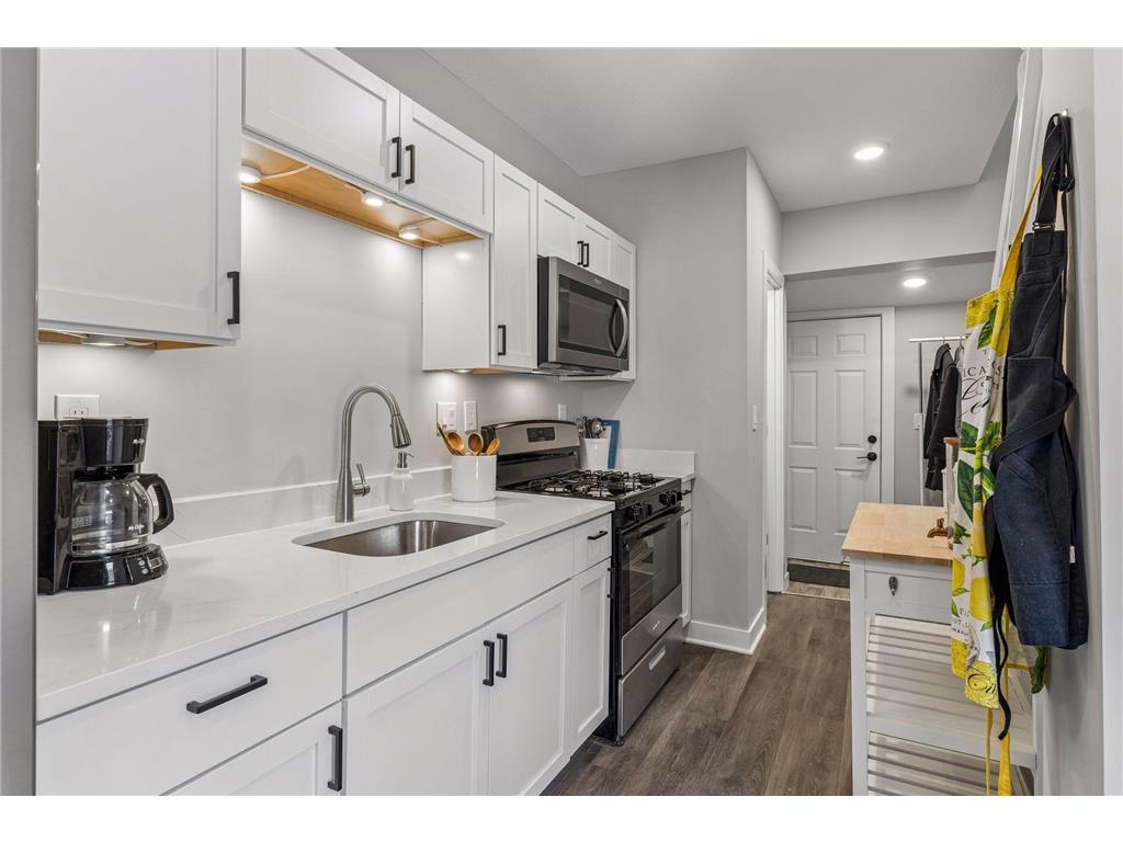 3154 Cleveland Street NE Minneapolis MN 55418 7052122 image16