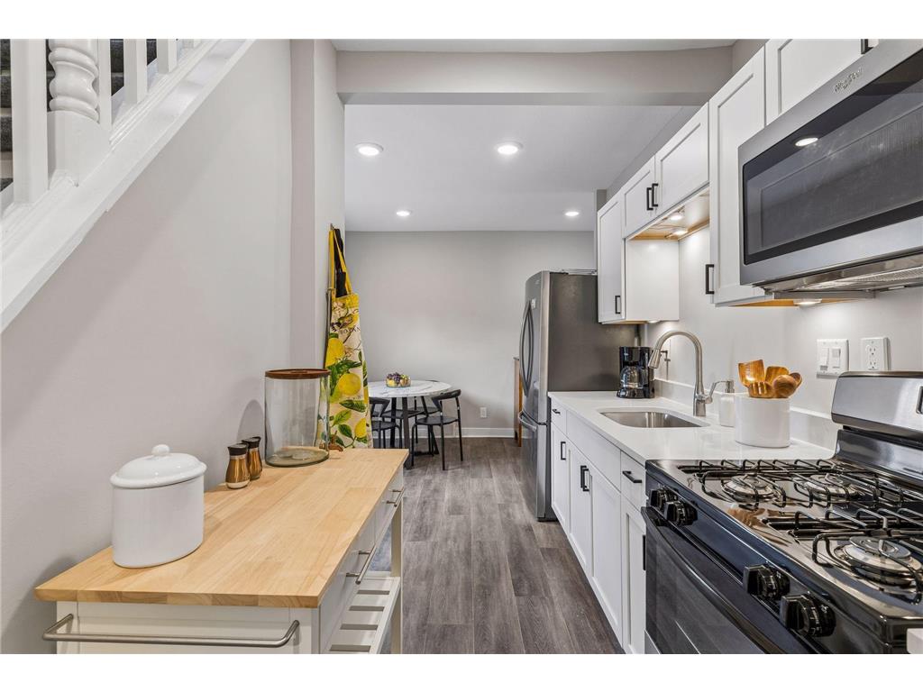3154 Cleveland Street NE Minneapolis MN 55418 7052122 image18