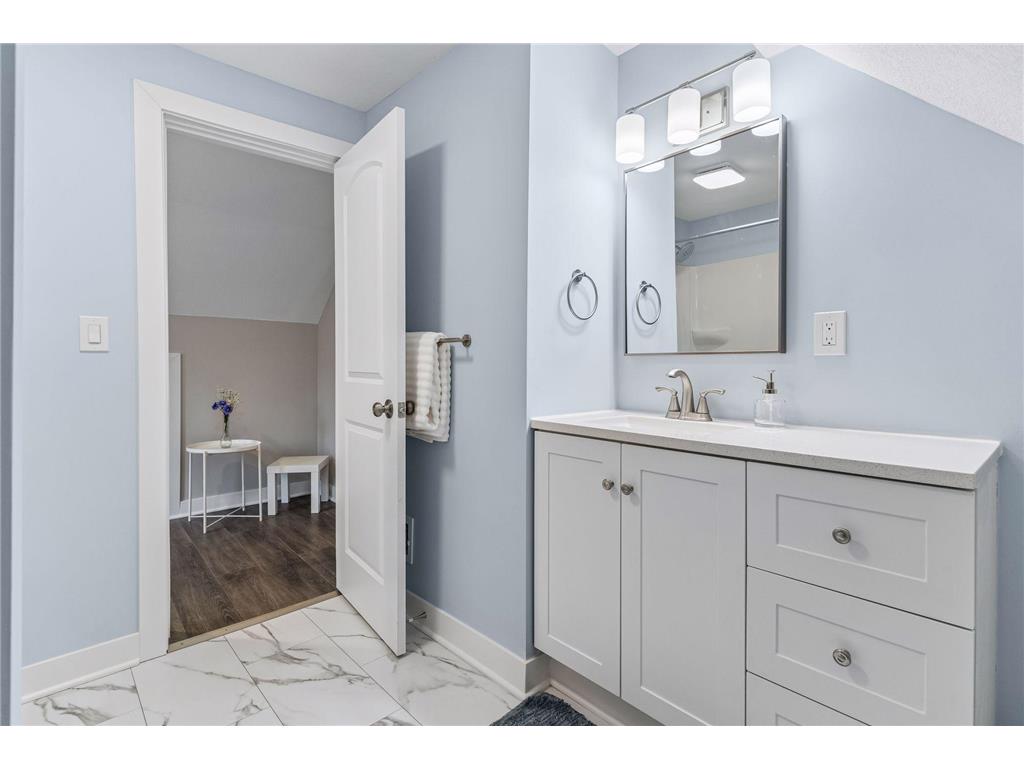 3154 Cleveland Street NE Minneapolis MN 55418 7052122 image27