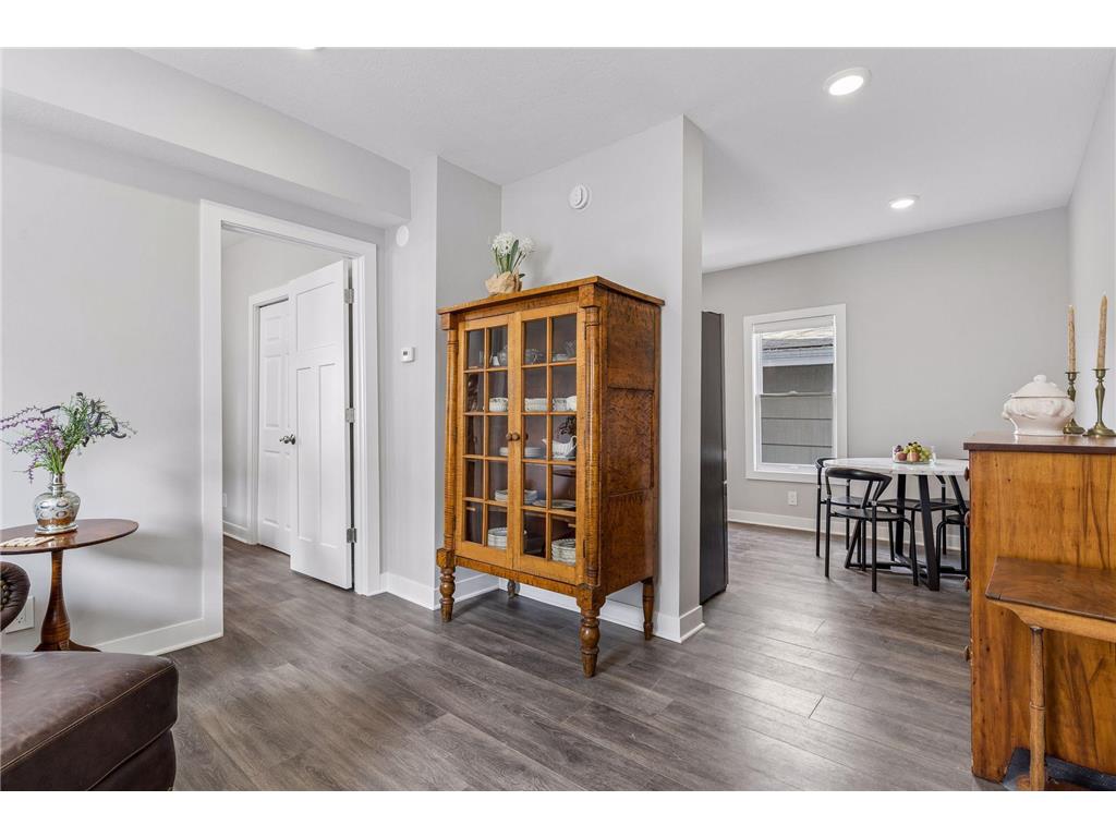 3154 Cleveland Street NE Minneapolis MN 55418 7052122 image9