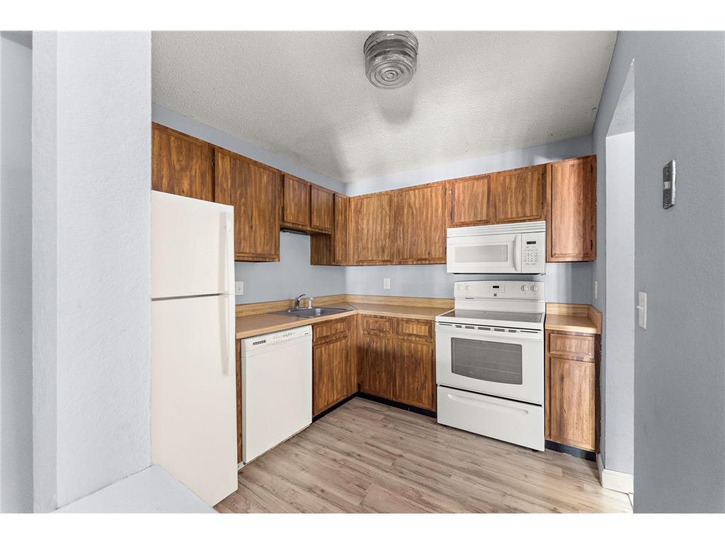 3155 Coachman Road #308 Eagan MN 55121 7074260 image8