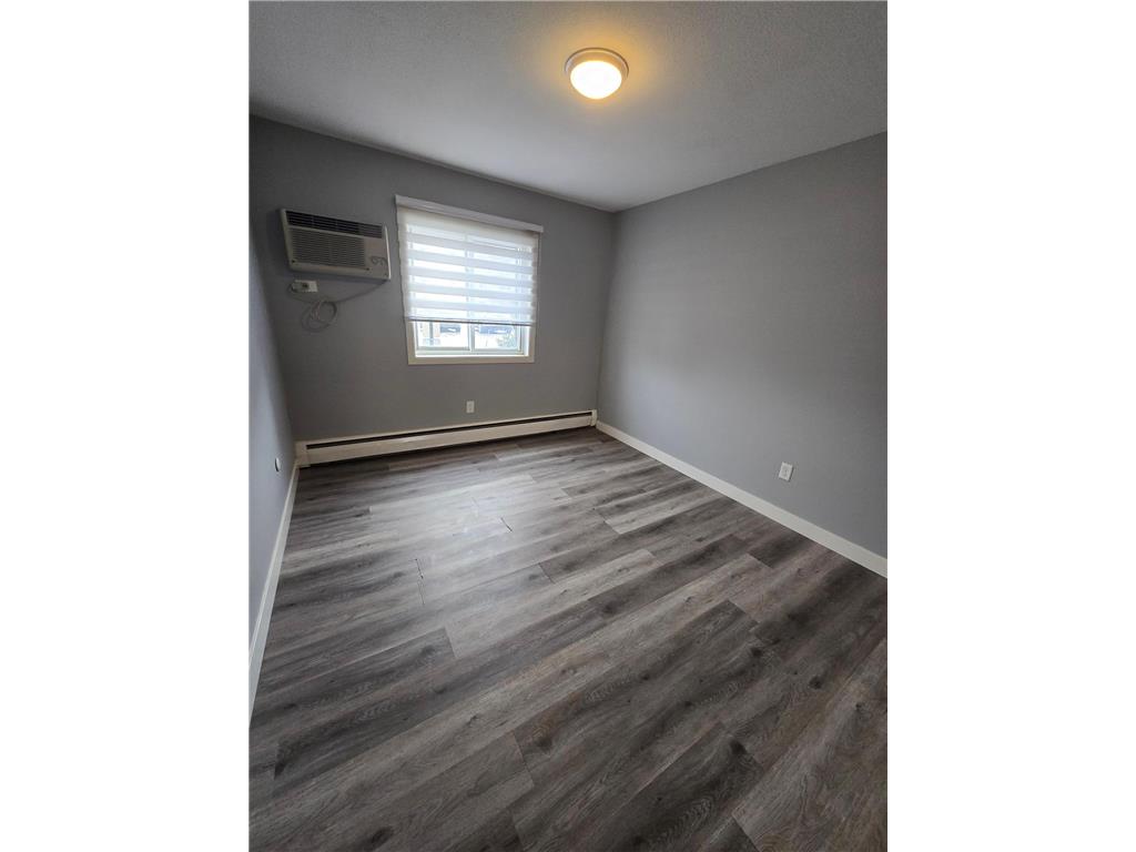 3155 Old Highway 8 #104 Roseville MN 55418 7063822 image17