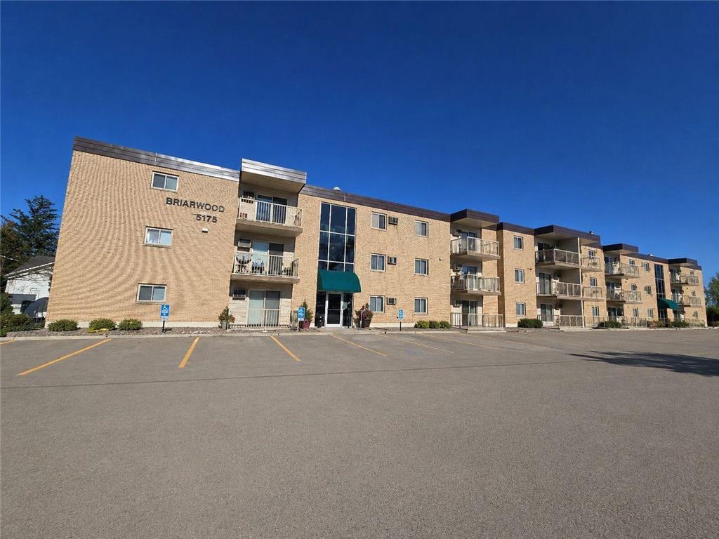 3155 Old Highway 8 #104 Roseville MN 55418 7063822 image2