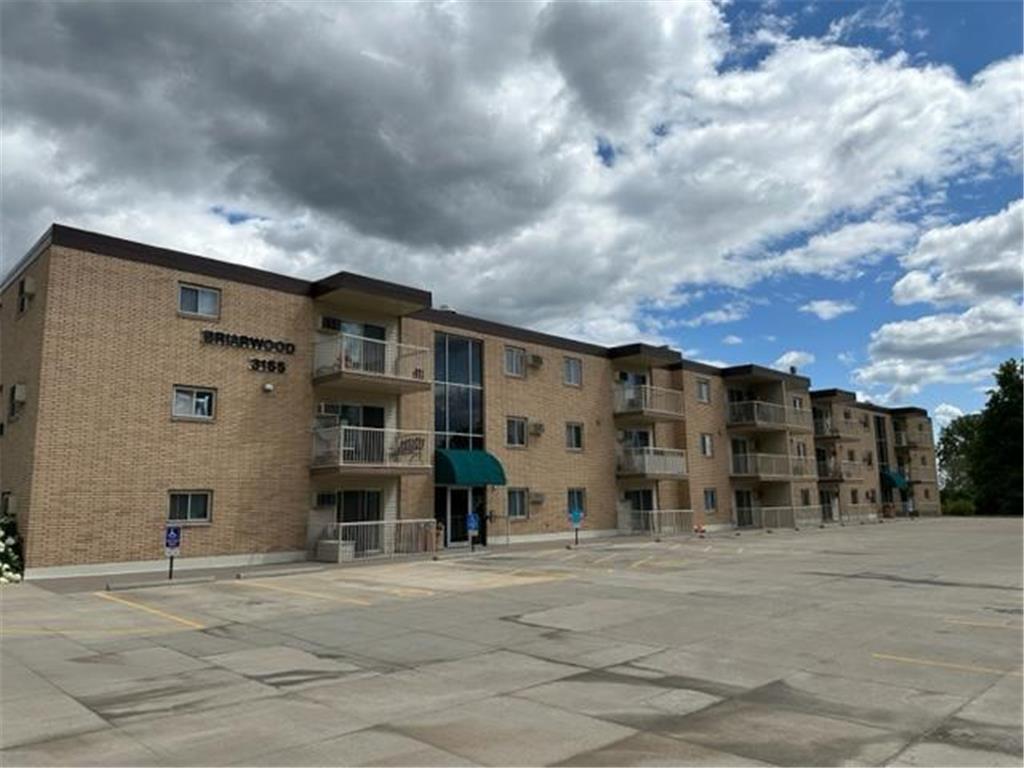 3155 Old Highway 8 #203 Roseville MN 55418 6398454 image1