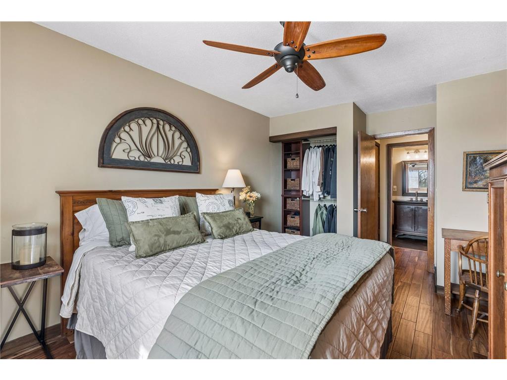 3155 Old Highway 8 #306 Roseville MN 55418 6812580 image14