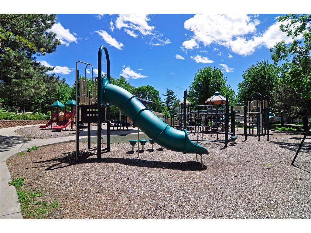 3155 Old Highway 8 #306 Roseville MN 55418 6812580 image25
