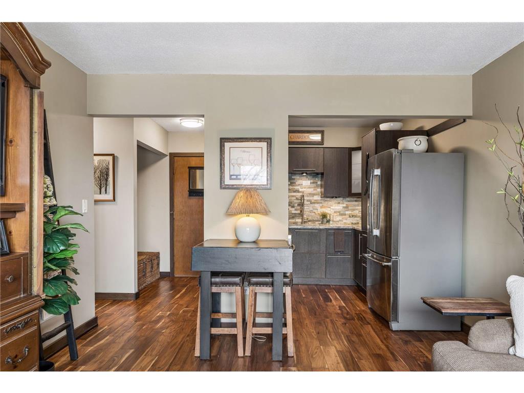3155 Old Highway 8 #306 Roseville MN 55418 6812580 image4